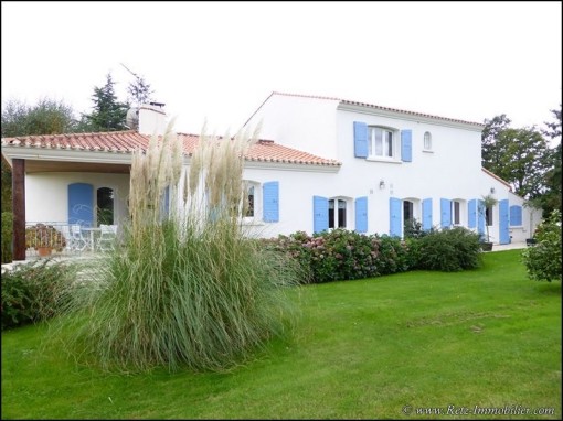 maison hectare a vendre propriete equestre ecurie boxe demeure campagne renovee vendee 85 saint st etienne bois challans aizenay la roche sur yon palluau lege les lucs sur boulogne nantes beaufou 
