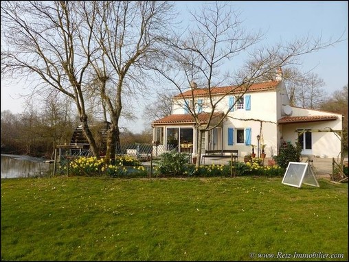 A vendre, maison caractere, demeure de charme, belle demeure, maison ancienne, moulin, propriete, vente, lucs sur boulogne, rocheserviere, montaigu, lege, l herbergement, 85, vendee, la roche sur yon,