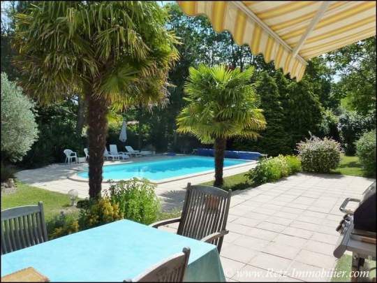 maison a vendre la roche sur yon, maison a vendre aubigny, maison a vendre landeronde, maison a vendre les clouzeaux, maison piscine a vendre, vendee, 85, maison dependances a vendre, immobilier