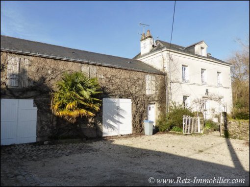 agence immobiliere, vente, achat, maison a vendre, demeure, propriete, maison bourgeoise, piscine, dependances, nantes, indre, coueron, sautron, le pellerin, real estate agency, 44220, 44610