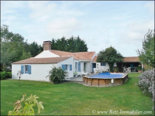maison a vendre, plain pied, longere, real estate agency, propriete a vendre, french property for sale, 85160, vendee, st jean de monts, piscine, etang, notre dame de monts, noirmoutier, passage gois,