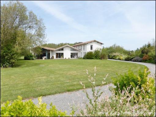 maison, propriete equestre, haras, a vendre, vente, immobilier, pays loire atlantique, 44, nantes, pornic, la baule, french properties for sale, equestrian property, carriere, hectare, ecurie, plage