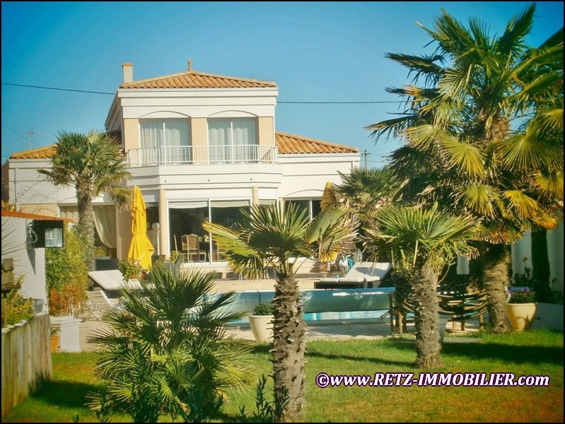 maison piscine a vendre les sables d'olonne, villa a vendre les sables d'olonne, 85100, la chaume, villa piscine, maison piscine, les sables d'olonne, 85100, la chaume, vente, immobilier, for sale 