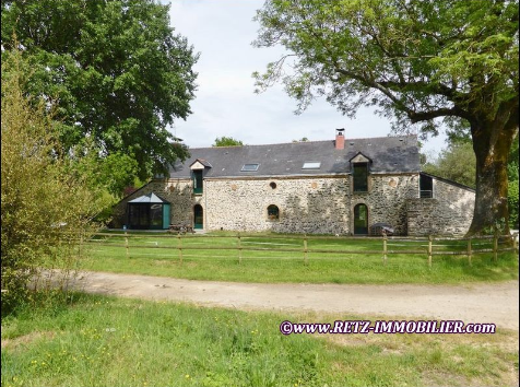 vente,maison,longere,propriete,a vendre,propriete equestre,dependance,gite,reception,terrain,agricole,zone,loisir,hectare,44,loire atlantique,nantes,la baule,pornic,bretagne,morbihan,56,vannes,rennes,