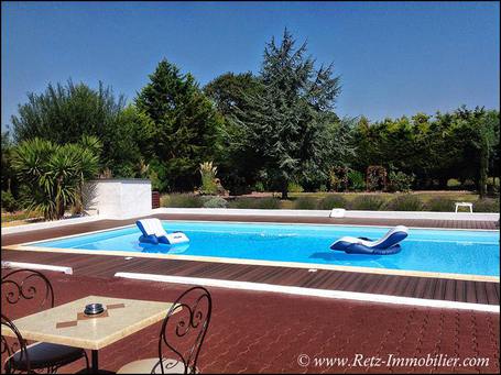 maison a vendre, maison contemporaine, demeure, villa, loft, piscine chauffee, piscine, maison moderne, ultra contemporaine, nantes, pornic, machecoul, challans, noirmoutier, la baule, 44, 85, vendee,