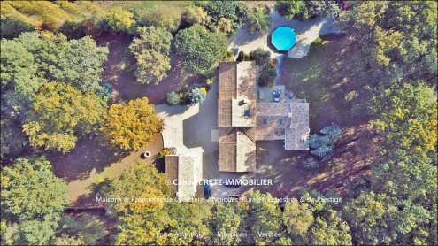Agence immobilière - Cabinet Immobilier - Spécialiste - Belle Demeure - Propriété - Maison Atypique - Maison de Caractère - Maison Haut de Gamme - Immobilier de luxe - Manoir - Chateau - Nantes et région - Loire Atlantique, 44 - Morbihan, 56 - Vendée, 85