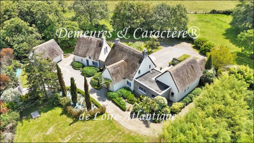 Vente, a vendre, maison, belle demeure, propriete, chaumiere, guerande, la baule, pornichet, le pouliguen, grande maison, hectare, propriete equestre, etang, immobilier de luxe, agence immobiliere prestige, immobilier de caractere, maison atypique, Pays d