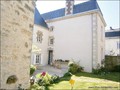 Vente maison bourgeoise charme belle demeure a vendre immobilier caractere villa centre ville chantonnay vendee 85 chambre hote gite roche yon sainte hermine renovee french vendee houses homes properties for sale vendee france real estate agency pays loir