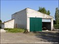 Farmhouse on 2.6 hectares, 230m² living space + 210 to convert, outbuildings 250m² shed, garden, orchard, pond, meadow ... Quiet no nuisance, hiking paths horse & pedestrian from the property. Apartment available disabilities. Great potential, rare!
