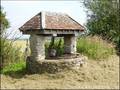 Farmhouse on 2.6 hectares, 230m² living space + 210 to convert, outbuildings 250m² shed, garden, orchard, pond, meadow ... Quiet no nuisance, hiking paths horse & pedestrian from the property. Apartment available disabilities. Great potential, rare!