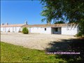 maison,propriete,dependance,bourrine,longere,grange,a renover,plain-pied,isole,a vendre,marais,breton,vendeen,potentiel,gite,calme,hectare,etang,prairie,french,property,for sale,85,vendee,la barre de monts,bouin,machecoul,noirmoutier,