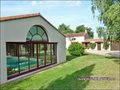 vente,achat,a vendre,maison,piscine interieure,piscine couverte,propriete equestre,hectare,la roche sur yon,85000,vendee,85,les sables d'olonne,nantes,montaigu,belleville sur vie,cabinet immobilier,agence immobiliere,expert immobilier,propriete,vente chat