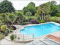 vente,achat,a vendre,maison,maison de caractere,maison de charme,maison avec piscine,propriete,maison en pierre apparente,maison ancienne,chambre d hote,b&b,les herbiers,85500,pouzauges,85700,le boupere,85510,vendee,les epesses,85590,puy du fou,cabinet im