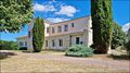 Agence immobilière - Cabinet Immobilier - Spécialiste - Belle Demeure - Propriété - Maison de Maître - Maison de Caractère - Maison Haut de Gamme - Immobilier de luxe - Manoir - Chateau - Charente - 16 - Angouleme- Cognac - Maison bourgeoise - Logis