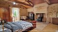 Vente, a vendre, Vendee, Puy du Fou, Les Herbiers, Pouzauges, Maison de caractere, maison historique, belle demeure, logis, maison de ville, maison et terrain à bâtir, gite, agence immobiliere, prestige, agent immobilier, specialiste, propriete, luxe, vil