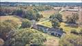 Agence immobilière spécialiste - Vente Achat Immobilier de Caractère - Belles Demeures, Manoirs, Châteaux, Villa avec Piscine, tennis, vue mer, Propriétés Rurales, Propriétés équestres, Départements 44 – 56 – 85 - Agent immobilier Luxe Prestige