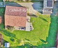 L'avantage du plain-pied, le charme de la pierre, des tomettes et des charpentes apparentes + tout le confort moderne ! Superbe et rare. Maison à vendre CHALLANS 85300, à proximité des plages de Vendée, de Saint Gilles Croix de Vie et de St Jean de Monts.