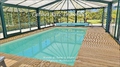 Au calme, à l'abri des voisins et des nuisances, à 3km des commodités de CHALLANS, vente propriété offrant grand confort de vie dont maison plain-pied, grande terrasse, piscine couverte, boulodrome, garage, etc...