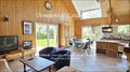 44 – Vente entre NANTES et ANGERS, au calme, sur environ 10 hectares à proximité d’ANCENIS, propriété équestre comportant de belles installations ainsi qu’une maison contemporaine et confortable.