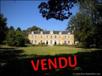agence immobiliere luxe, agence immobiliere prestige, agent immobilier specialiste, paris, nantes, vannes, la roche sur yon, cholet, angers, la rochelle, rennes, la baule, pornic, saint brevin, saint nazaire, les sables d'olonne, vertou, clisson, goulaine